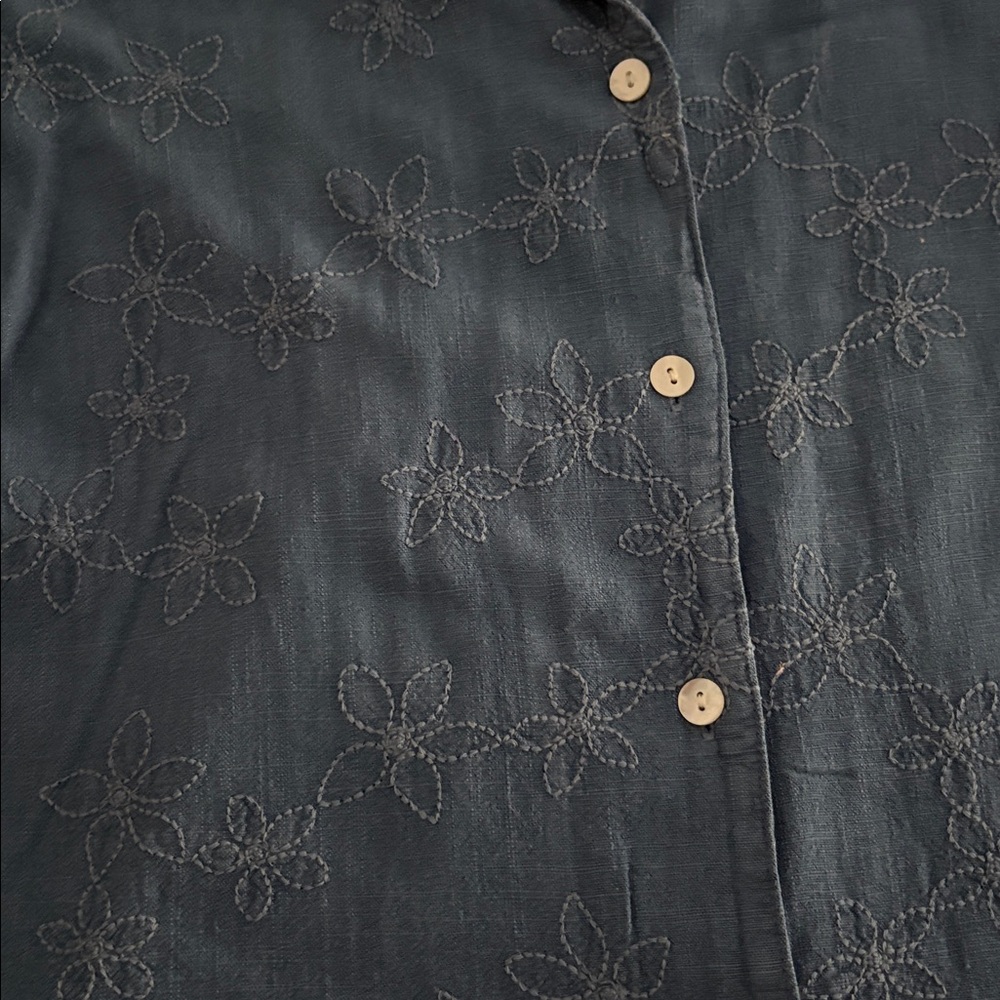 Cloth & Stone Blue Floral embroidered Button Down Shirt - Picture 3 of 10